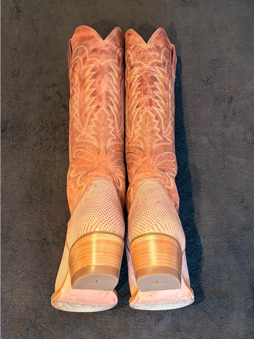 Tecovas Abby Frost Pink Lizard Cowgirl Boots - Picture 6 of 8